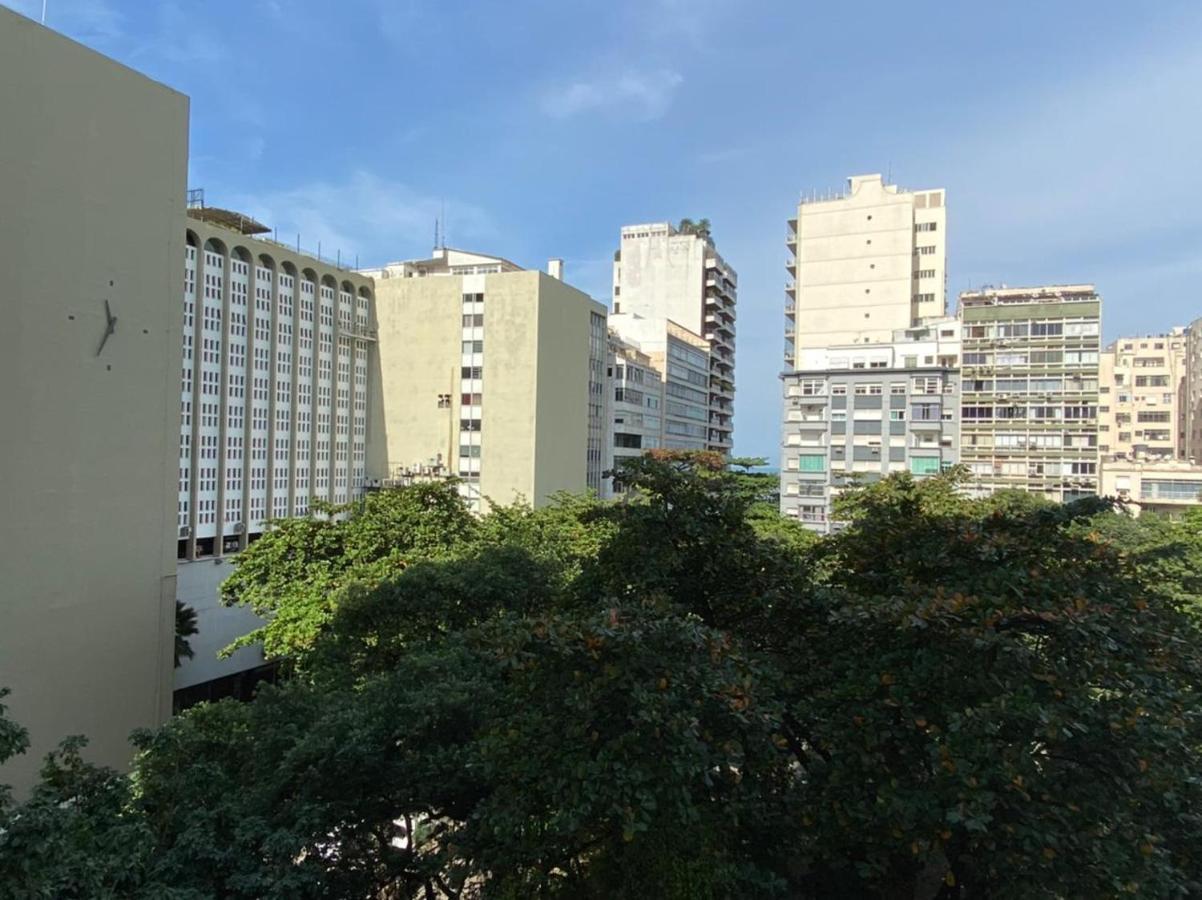 Ferienwohnung Apartamento Em Copacabana A Um Quarteirao Da Praia! Rio de Janeiro Exterior foto